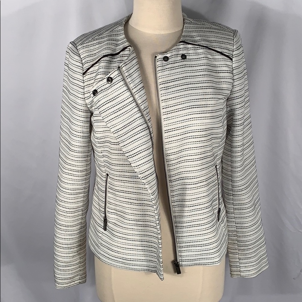 Halogen Jacket Blazer Size Medium - image 1